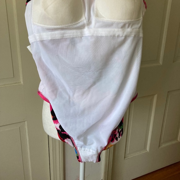 Villa Del Mar Swimsuit/ Spaghetti Straps option - Picture 9 of 13